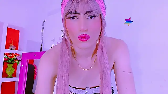 priscilahotker online show from February 12, 2025, 9:20 am