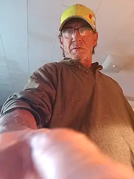 OralDesires2 online show from October 17, 2025, 8:55 pm