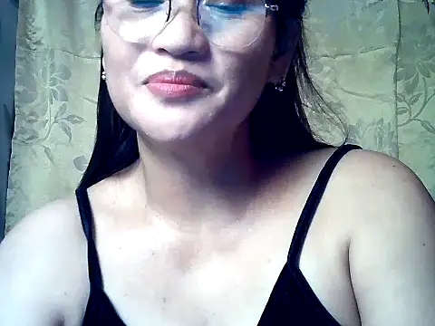 Amazing Angel22 online show from October 27, 2025, 3:10 am