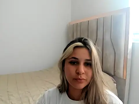 Lana Sofia1 online show from October 29, 2025, 9:16 pm