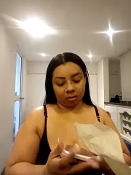 MelanyShayk online show from December 11, 2024, 12:02 pm