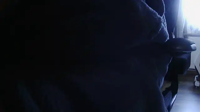 suedel65 online show from June 11, 2026, 3:59 am