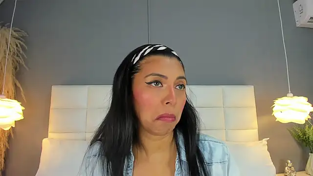  BunnyNaugthy online show from February 7, 2026, 5:16 pm