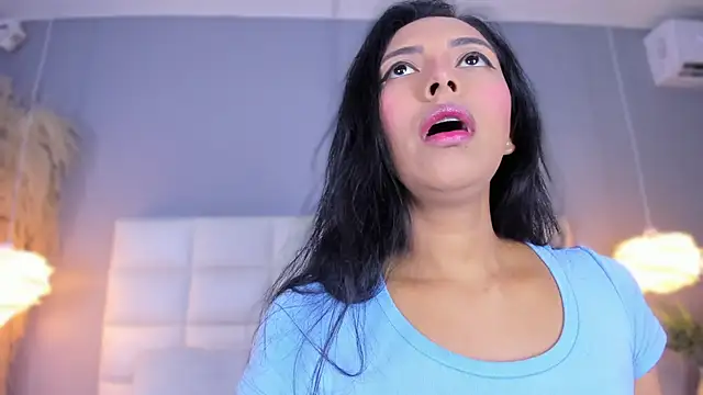  BunnyNaugthy online show from May 6, 2026, 10:48 pm