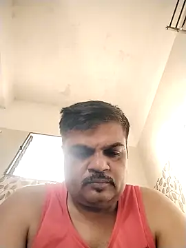 Snapshot of Desi_Londa_143 chatting on May 9, 2026, 11:15 am Desi Londa 143 online show from May 9, 2026, 11:15 am