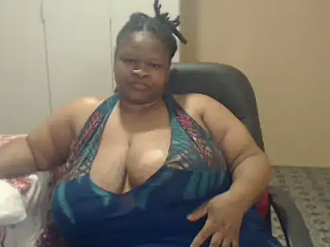 Snapshot of sweetnoziexx chatting on November 14, 2025, 5:00 pm sweetnoziexx online show from November 14, 2025, 5:00 pm