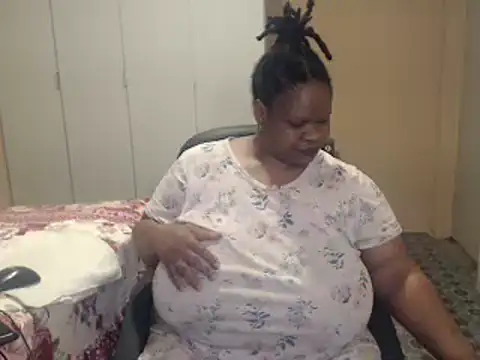 Snapshot of sweetnoziexx chatting on December 4, 2025, 4:16 pm sweetnoziexx online show from December 4, 2025, 4:16 pm