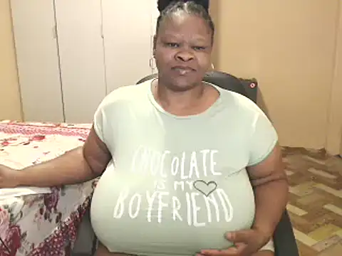 sweetnoziexx online show from June 24, 2026, 4:11 am
