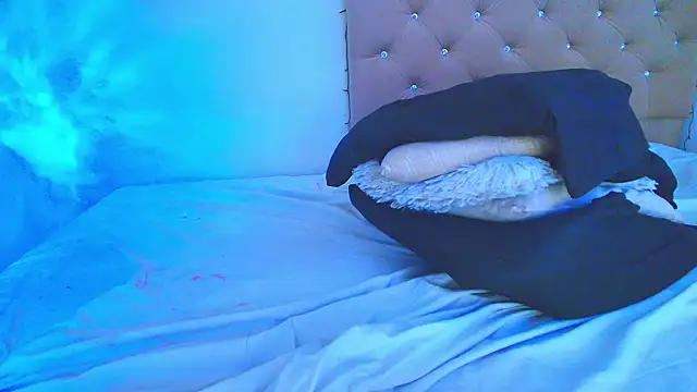 Snapshot of DANIK_STAR chatting on February 8, 2025, 2:49 pm DANIK STAR online show from February 8, 2025, 2:49 pm