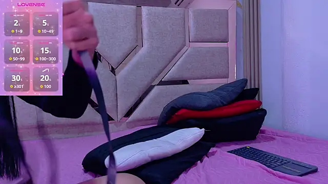 Snapshot of DANIK_STAR chatting on October 2, 2025, 7:10 pm DANIK STAR online show from October 2, 2025, 7:10 pm