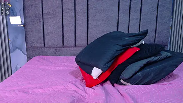 Snapshot of DANIK_STAR chatting on October 31, 2025, 3:24 pm DANIK STAR online show from October 31, 2025, 3:24 pm