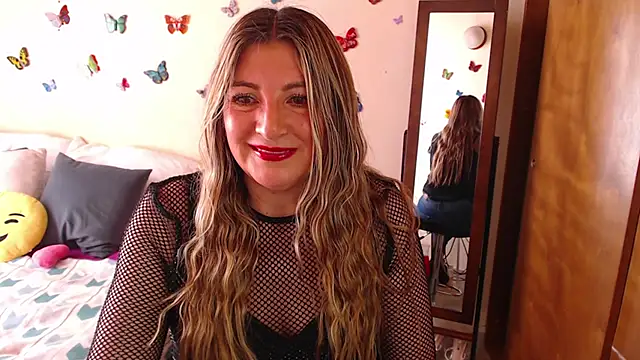 Jolie-Mature online show from December 13, 2024, 8:04 pm