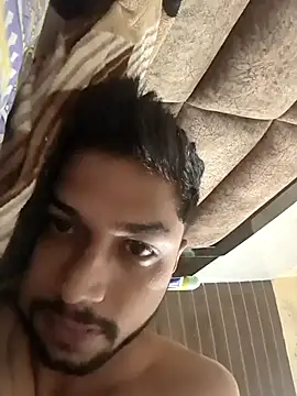 Snapshot of _IRRESISTIBLE_ chatting on October 18, 2025, 2:36 am  IRRESISTIBLE  online show from October 18, 2025, 2:36 am