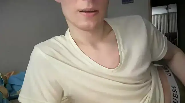 Snapshot of Lamonteik chatting on March 1, 2025, 7:48 pm Lamonteik online show from March 1, 2025, 7:48 pm