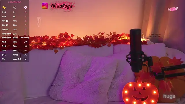 Snapshot of AlisaRogs chatting on October 25, 2025, 10:45 am AlisaRogs online show from October 25, 2025, 10:45 am