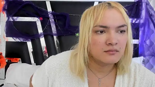 Snapshot of katya_kozlov chatting on November 5, 2025, 3:17 am katya kozlov online show from November 5, 2025, 3:17 am