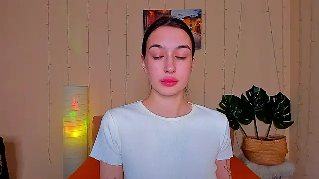 Pauline Soul online show from December 4, 2024, 3:48 am