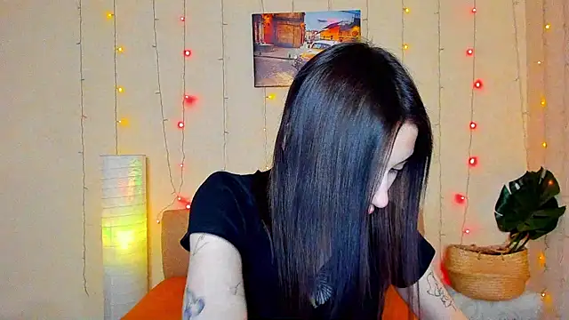 Pauline Soul online show from February 4, 2025, 2:49 am