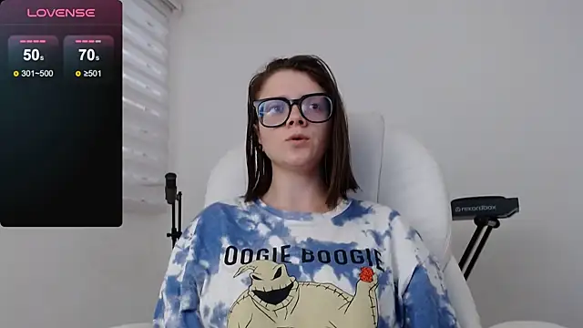 Arya starrk online show from December 16, 2024, 1:43 pm