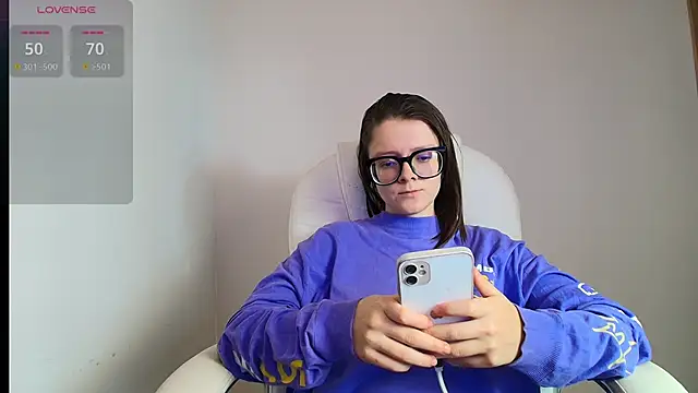 Arya starrk online show from March 11, 2025, 3:34 pm