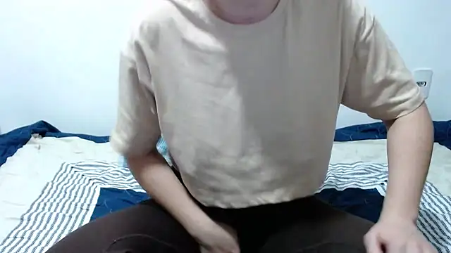 Laiara22 online show from May 28, 2026, 2:09 am