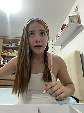 ShelbyHagen online show from January 28, 2025, 10:12 pm