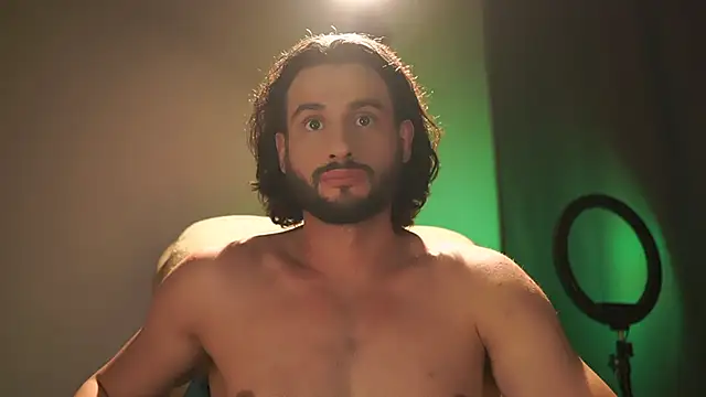 Keen   Luckystrike online show from October 18, 2025, 6:41 pm