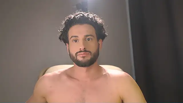 Keen   Luckystrike online show from February 8, 2026, 8:40 am