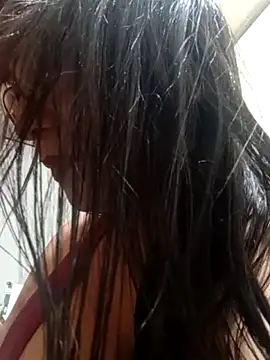 kelly dirty  online show from May 2, 2026, 5:01 am