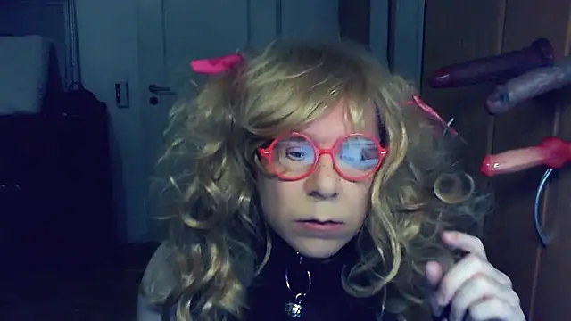 SissyTV Lena online show from June 30, 2026, 8:26 am
