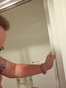 Littledick007007 online show from December 4, 2025, 10:24 am