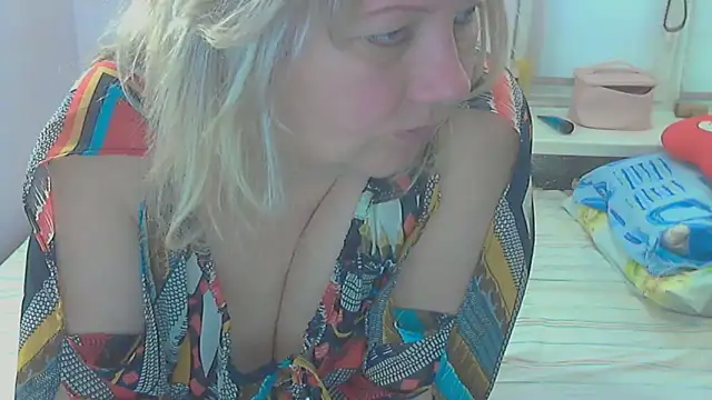 Snapshot of Lusi-777 chatting on September 22, 2025, 11:34 am Lusi-777 online show from September 22, 2025, 11:34 am