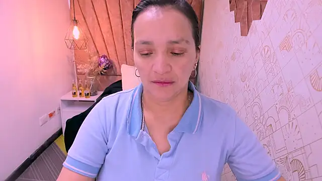 Snapshot of MarilynMiilf_ chatting on September 22, 2025, 7:27 pm MarilynMiilf  online show from September 22, 2025, 7:27 pm