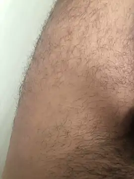 Snapshot of gokhanbey34 chatting on October 28, 2025, 11:03 am gokhanbey34 online show from October 28, 2025, 11:03 am