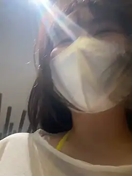 Onee-Chew online show from May 15, 2026, 7:48 am