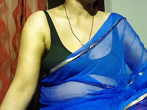 Snapshot of RukminiNew chatting on July 16, 2026, 6:25 pm RukminiNew online show from July 16, 2026, 6:25 pm