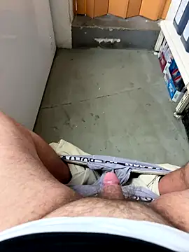 buri232 online show from September 10, 2025, 12:05 pm