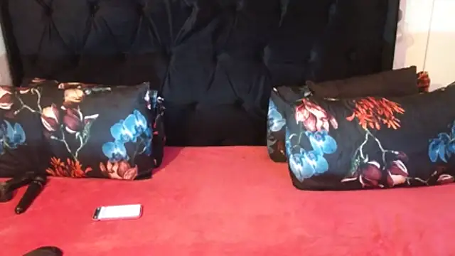 Ducheess online show from October 28, 2025, 1:53 am