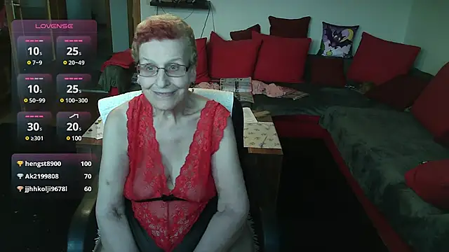HeisseomaOriginal online show from December 22, 2024, 11:33 am