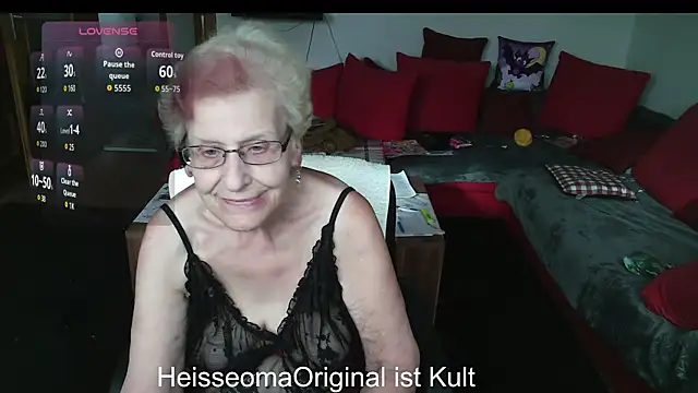HeisseomaOriginal online show from September 10, 2025, 7:19 am