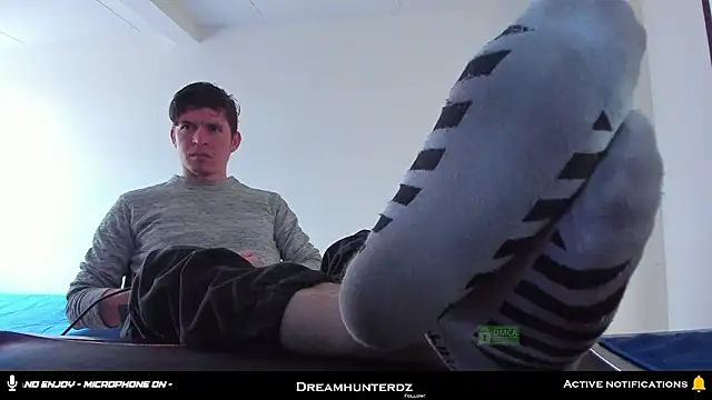 Snapshot of Headhunterdz chatting on February 16, 2026, 8:27 pm Headhunterdz online show from February 16, 2026, 8:27 pm