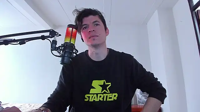 Snapshot of Headhunterdz chatting on March 22, 2026, 10:13 pm Headhunterdz online show from March 22, 2026, 10:13 pm