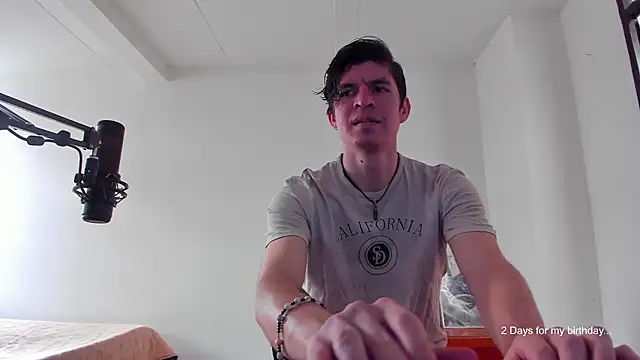 Snapshot of Headhunterdz chatting on March 26, 2026, 8:58 pm Headhunterdz online show from March 26, 2026, 8:58 pm