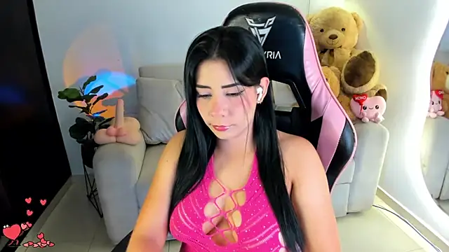 Snapshot of eval_lee18 chatting on March 19, 2026, 6:50 am eval lee18 online show from March 19, 2026, 6:50 am