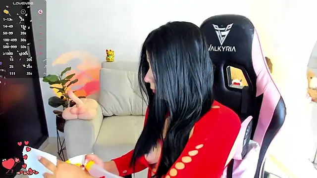 Snapshot of eval_lee18 chatting on March 21, 2026, 2:38 am eval lee18 online show from March 21, 2026, 2:38 am