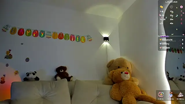 Snapshot of eval_lee18 chatting on April 2, 2026, 12:30 am eval lee18 online show from April 2, 2026, 12:30 am