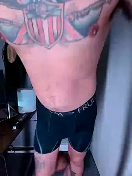 Snapshot of Midwest-exhibistionist chatting on October 10, 2025, 10:47 am Midwest-exhibistionist online show from October 10, 2025, 10:47 am