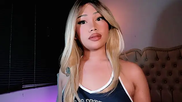 BoaHancockx online show from November 23, 2025, 9:14 pm