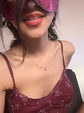 morrocoXcute online show from March 4, 2026, 12:16 am