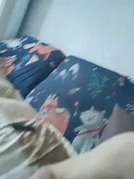 AlfredCornelius online show from May 23, 2026, 2:39 am